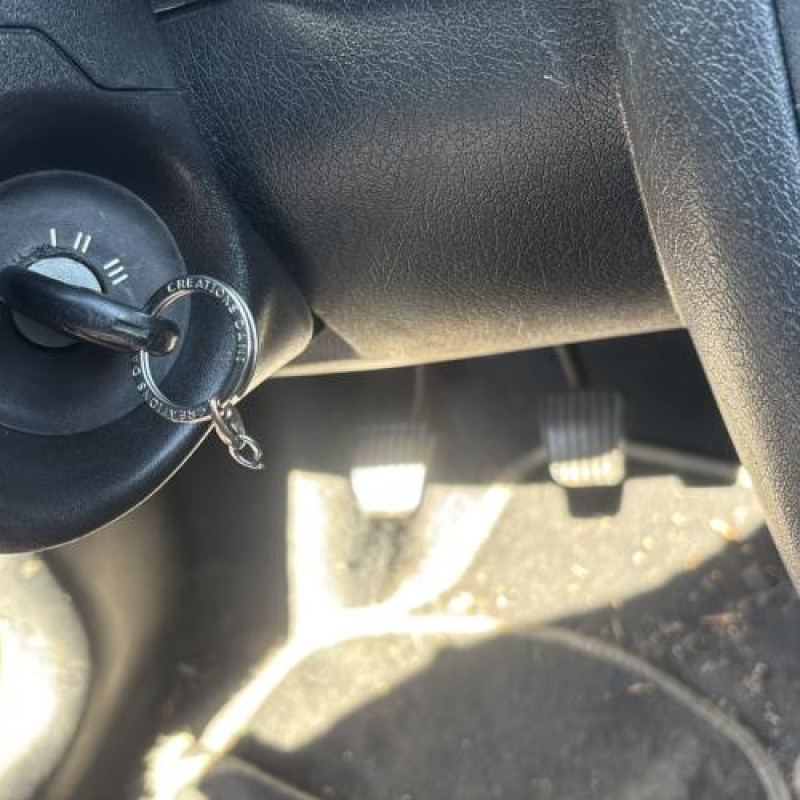 Leve vitre mecanique avant gauche OPEL CORSA B Photo n°20