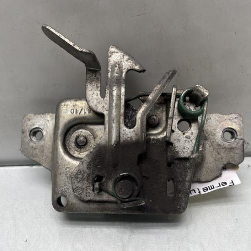 Fermeture de capot RENAULT CLIO 3 Photo n°1