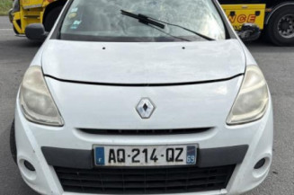 Fermeture de capot RENAULT CLIO 3