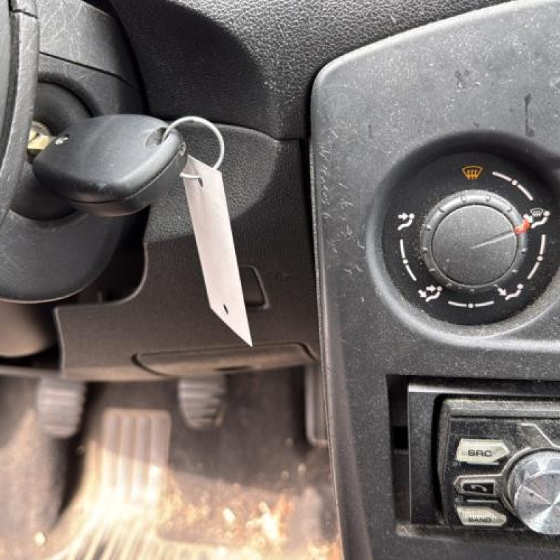 Boitier air bag RENAULT CLIO 3 Photo n°19