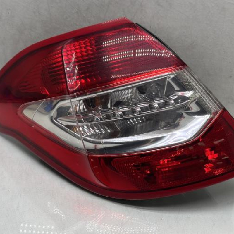 Feu arriere principal gauche (feux) CITROEN C4 2 Photo n°1