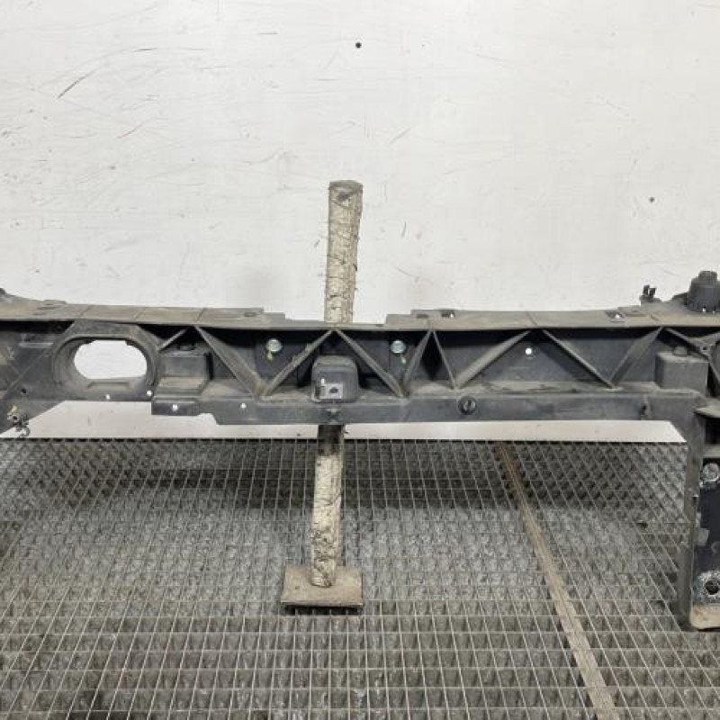 Face avant RENAULT CLIO 3 Photo n°1