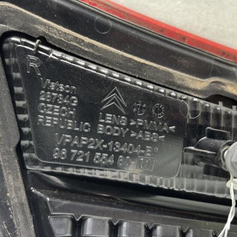 Feu arriere secondaire droit (feux) CITROEN C4 2 Photo n°3