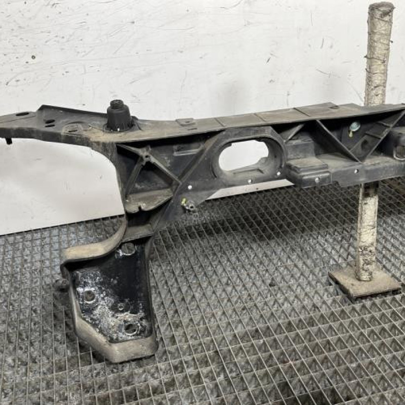 Face avant RENAULT CLIO 3 Photo n°2