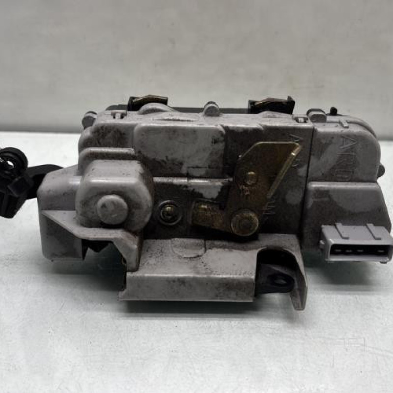 Serrure arriere droit CITROEN XSARA Photo n°2