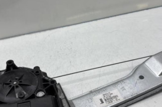 Leve vitre electrique avant droit PEUGEOT 208 1