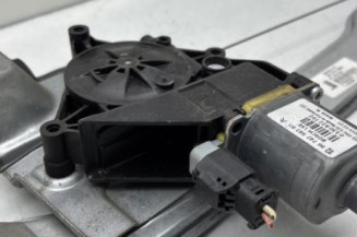 Leve vitre electrique avant droit PEUGEOT 208 1