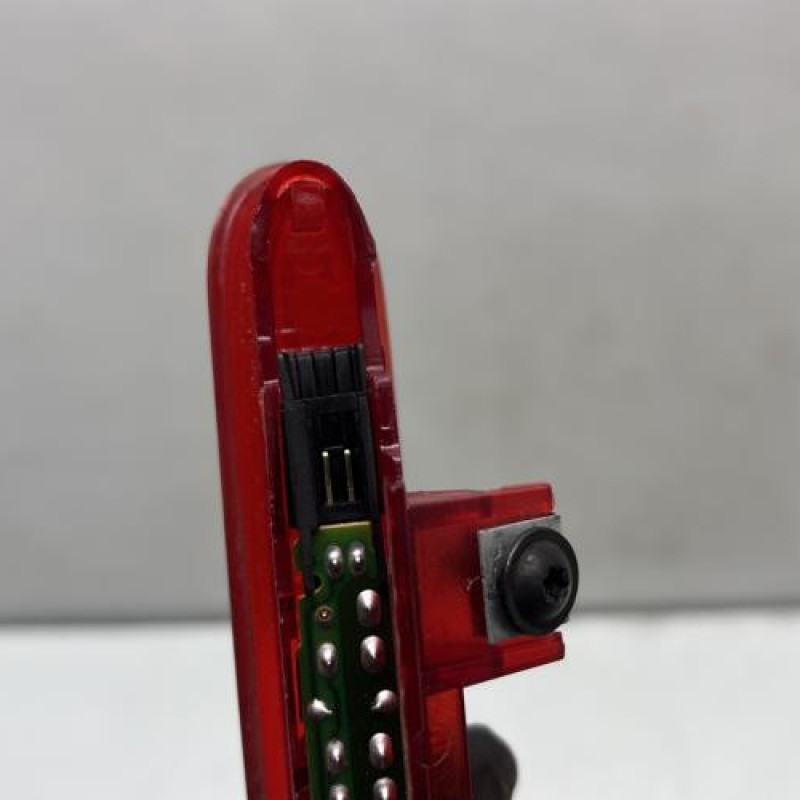 Feu arriere stop central VOLKSWAGEN TOURAN 1 Photo n°3