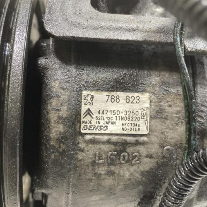 Compresseur clim CITROEN DS5 Photo n°2