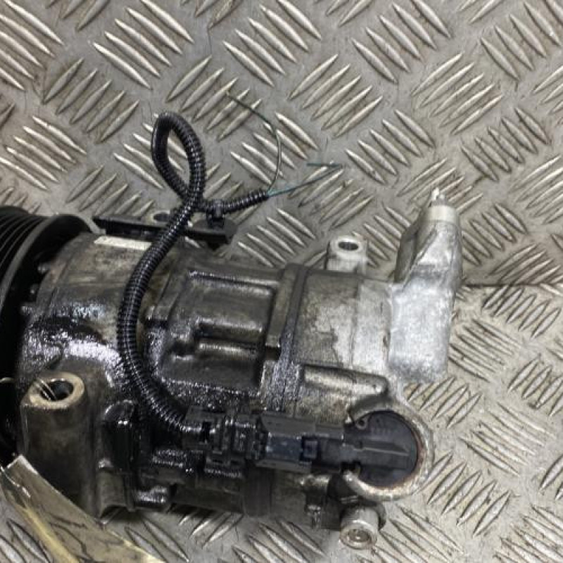 Compresseur clim CITROEN DS5 Photo n°4