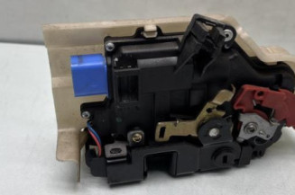 Serrure arriere droit VOLKSWAGEN TOURAN 1