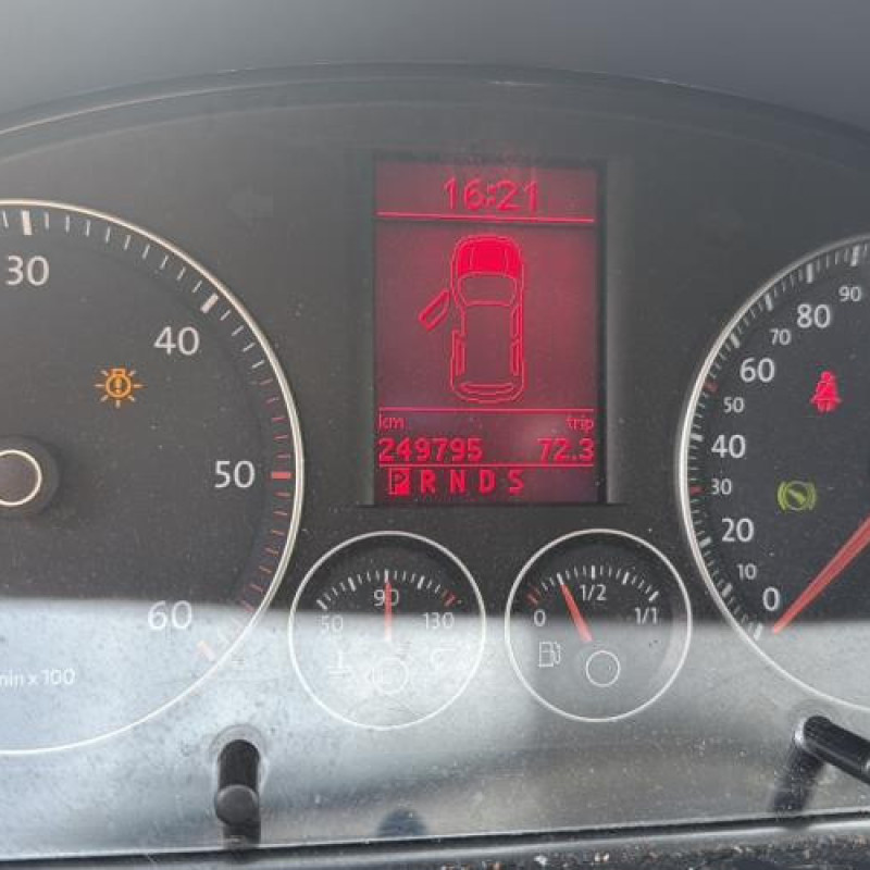 Serrure arriere droit VOLKSWAGEN TOURAN 1 Photo n°19