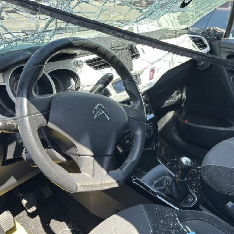 Feu arriere principal droit (feux) CITROEN C3 2 Photo n°12