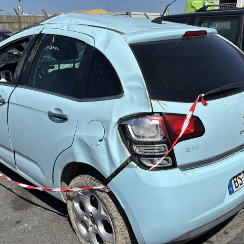 Feu arriere secondaire droit (feux) CITROEN C3 2 Photo n°7