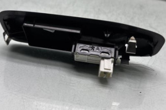 Interrupteur de leve vitre avant droit PEUGEOT 208 1