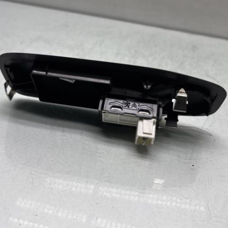 Interrupteur de leve vitre avant droit PEUGEOT 208 1