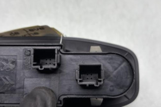 Interrupteur de leve vitre avant gauche PEUGEOT 208 1