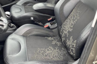 Interrupteur de leve vitre avant gauche PEUGEOT 208 1