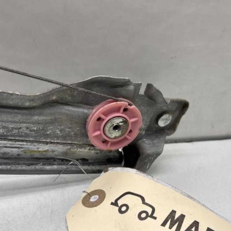 Leve vitre electrique arriere droit PEUGEOT 208 1 Photo n°4