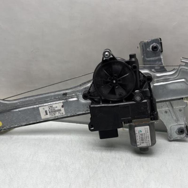 Leve vitre electrique arriere droit PEUGEOT 208 1 Photo n°5
