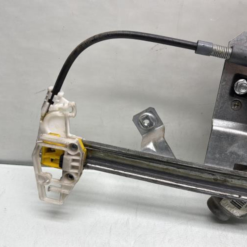 Leve vitre electrique avant droit RENAULT MODUS Photo n°2