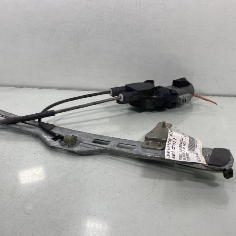 Leve vitre electrique avant droit PEUGEOT 306 Photo n°1