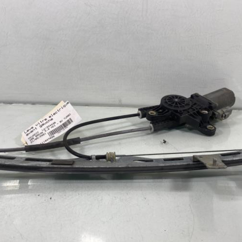 Leve vitre electrique avant gauche PEUGEOT 306 Photo n°1