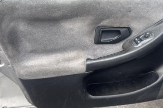 Leve vitre electrique avant gauche PEUGEOT 306