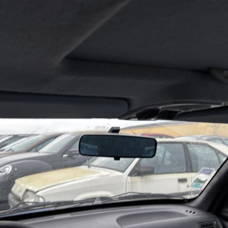 Interrupteur de leve vitre avant gauche PEUGEOT 106 Photo n°17