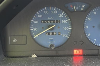 Poignee interieur avant gauche PEUGEOT 106