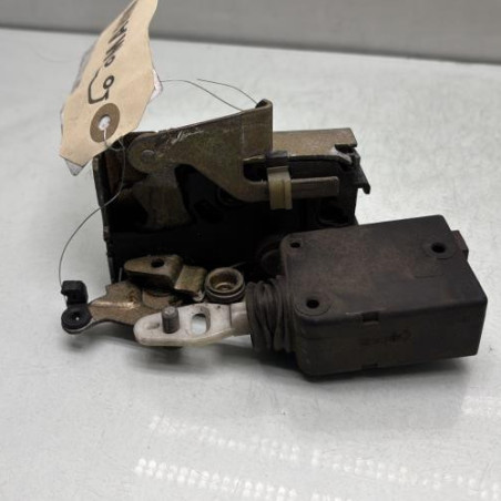 Serrure arriere gauche PEUGEOT 106