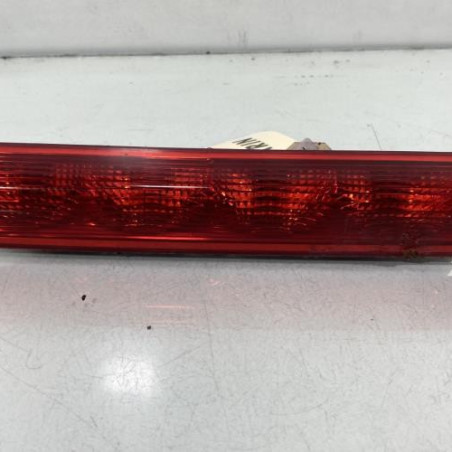 Feu arriere stop central PEUGEOT 308 1 Photo n°1