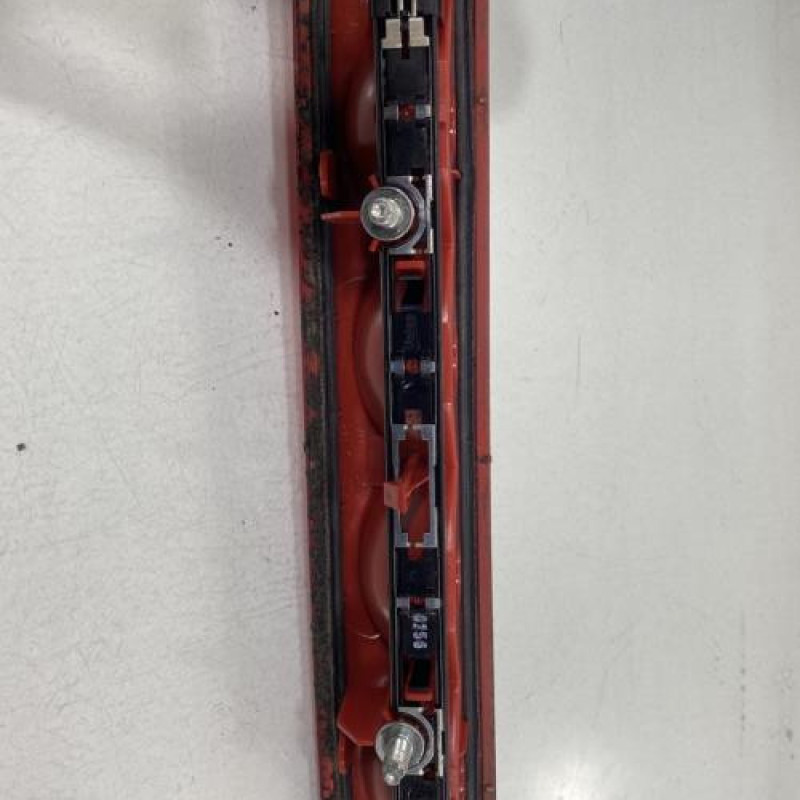 Feu arriere stop central PEUGEOT 308 1 Photo n°3