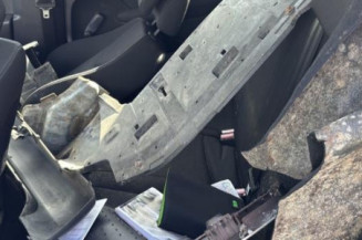 Feu arriere stop central PEUGEOT 308 1