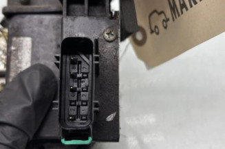 Serrure arriere droit FORD FIESTA 5