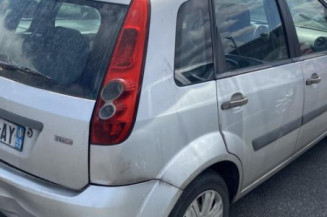 Serrure arriere droit FORD FIESTA 5