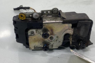 Serrure arriere gauche FORD FIESTA 5