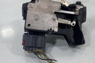 Serrure avant gauche FORD FIESTA 5