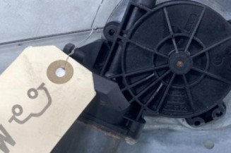 Leve vitre electrique avant droit RENAULT SCENIC 2