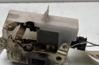 Serrure arriere gauche RENAULT CLIO 2