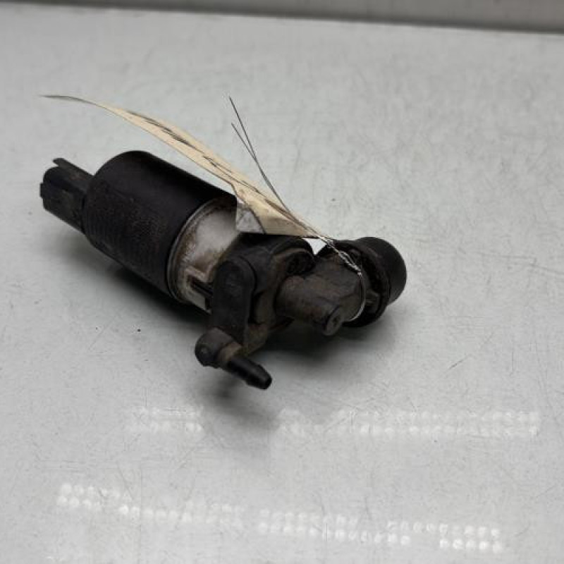 Pompe lave glace avant PEUGEOT PARTNER 2 Photo n°4