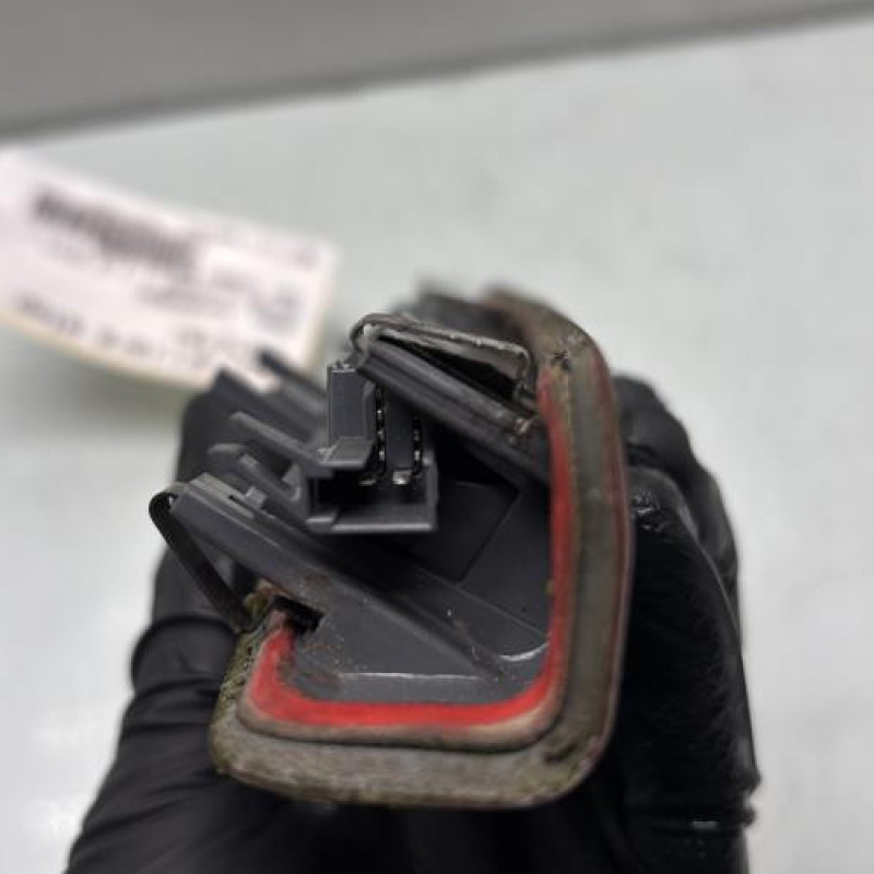 Feu arriere stop central OPEL ASTRA H Photo n°3