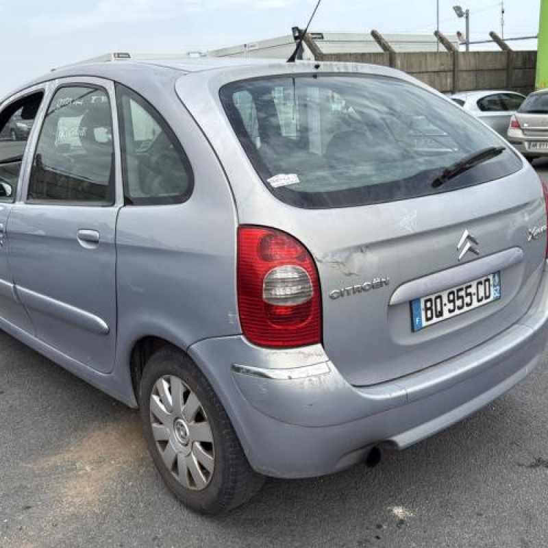 Feu arriere principal gauche (feux) CITROEN XSARA PICASSO Photo n°9
