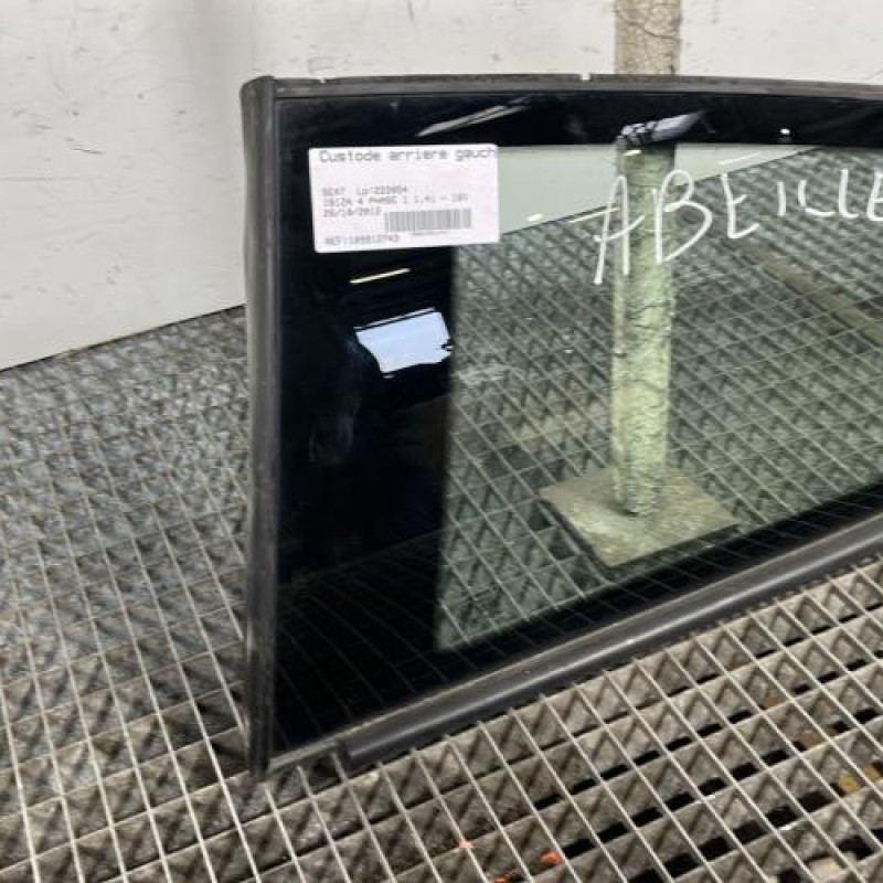 Custode arriere gauche SEAT IBIZA 4 Photo n°2