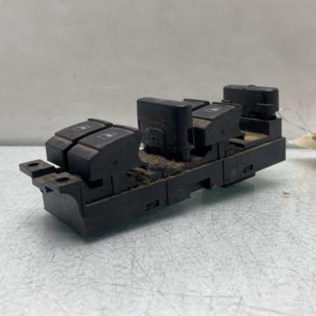 Interrupteur de leve vitre avant gauche VOLKSWAGEN GOLF 4