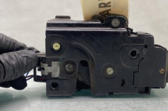 Serrure avant gauche VOLKSWAGEN GOLF 4