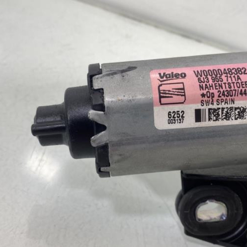 Moteur essuie glace arriere SEAT IBIZA 4 Photo n°5