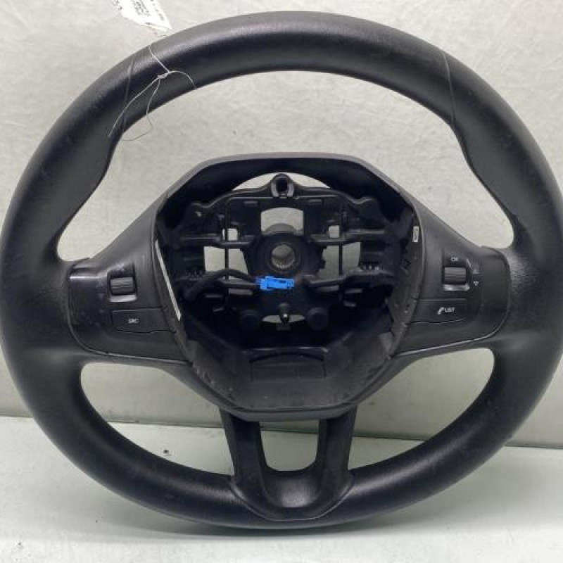Volant PEUGEOT 208 1 Photo n°1