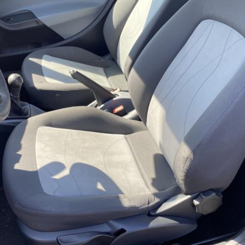 Crochet de remorquage SEAT IBIZA 4 Photo n°15