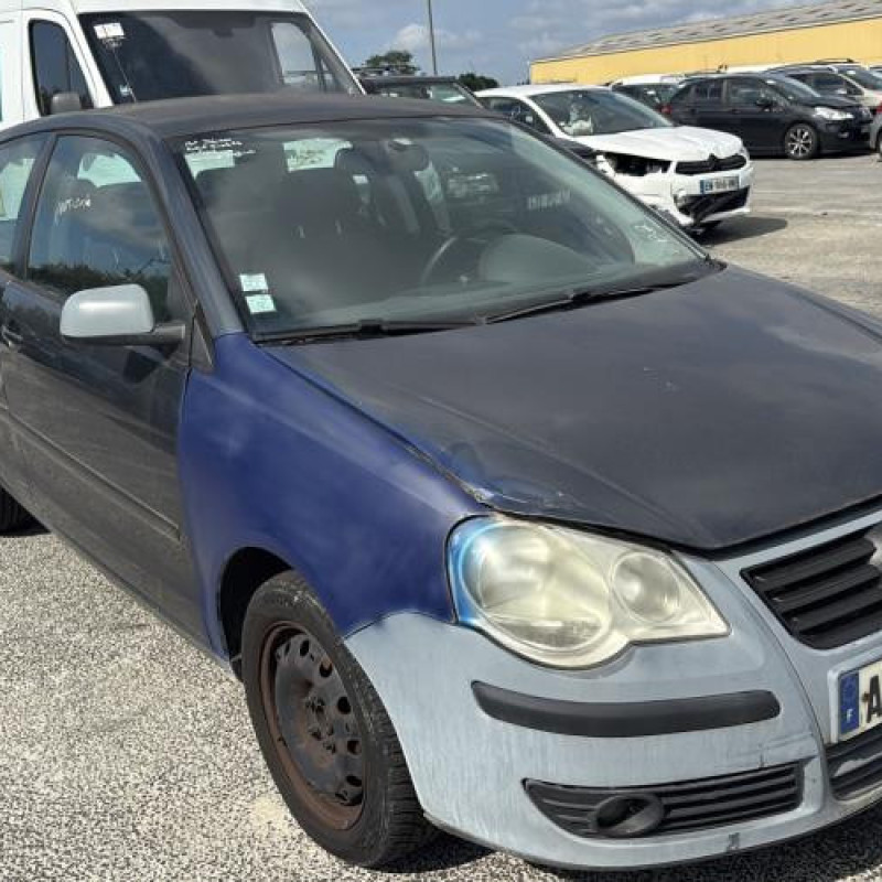 Feu arriere principal gauche (feux) VOLKSWAGEN POLO 4 Photo n°15